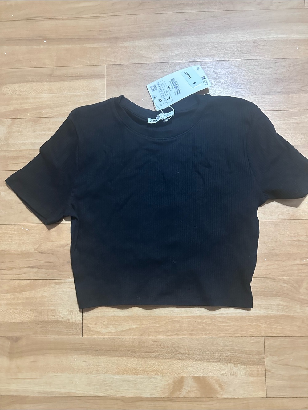 Black Ribbed Cropped Tee